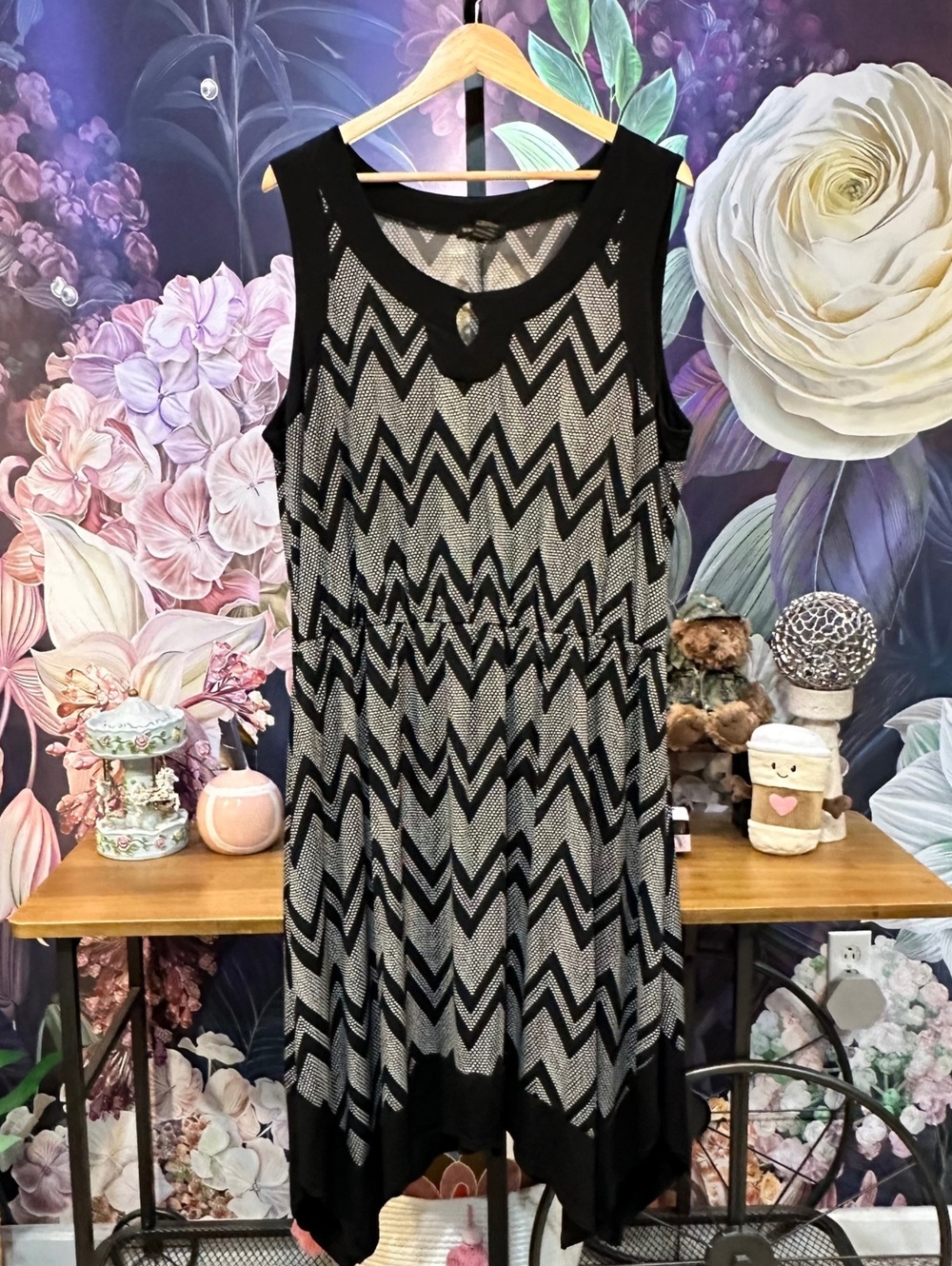 Susan Lawrence 3X Fit & Flare Dress Geometric Chevron Handkerchief Hem Mod Artsy